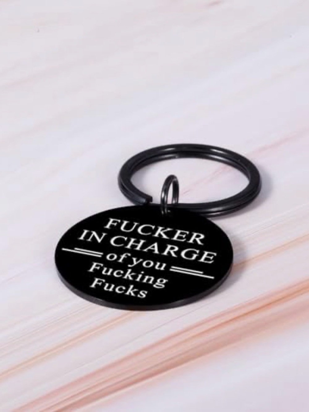 Black Engraved Metal Keyring - F***er In Charge ~ New - Picture 3 of 7